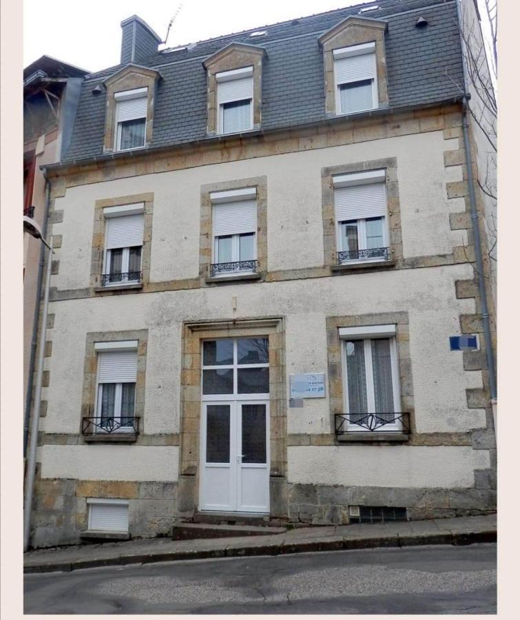 Appartamento Le Nid Douillet Rustique Linge Fourni La Bourboule Esterno foto